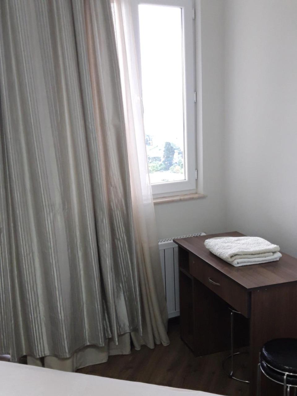 Mari Apartment Batumi Eksteriør billede