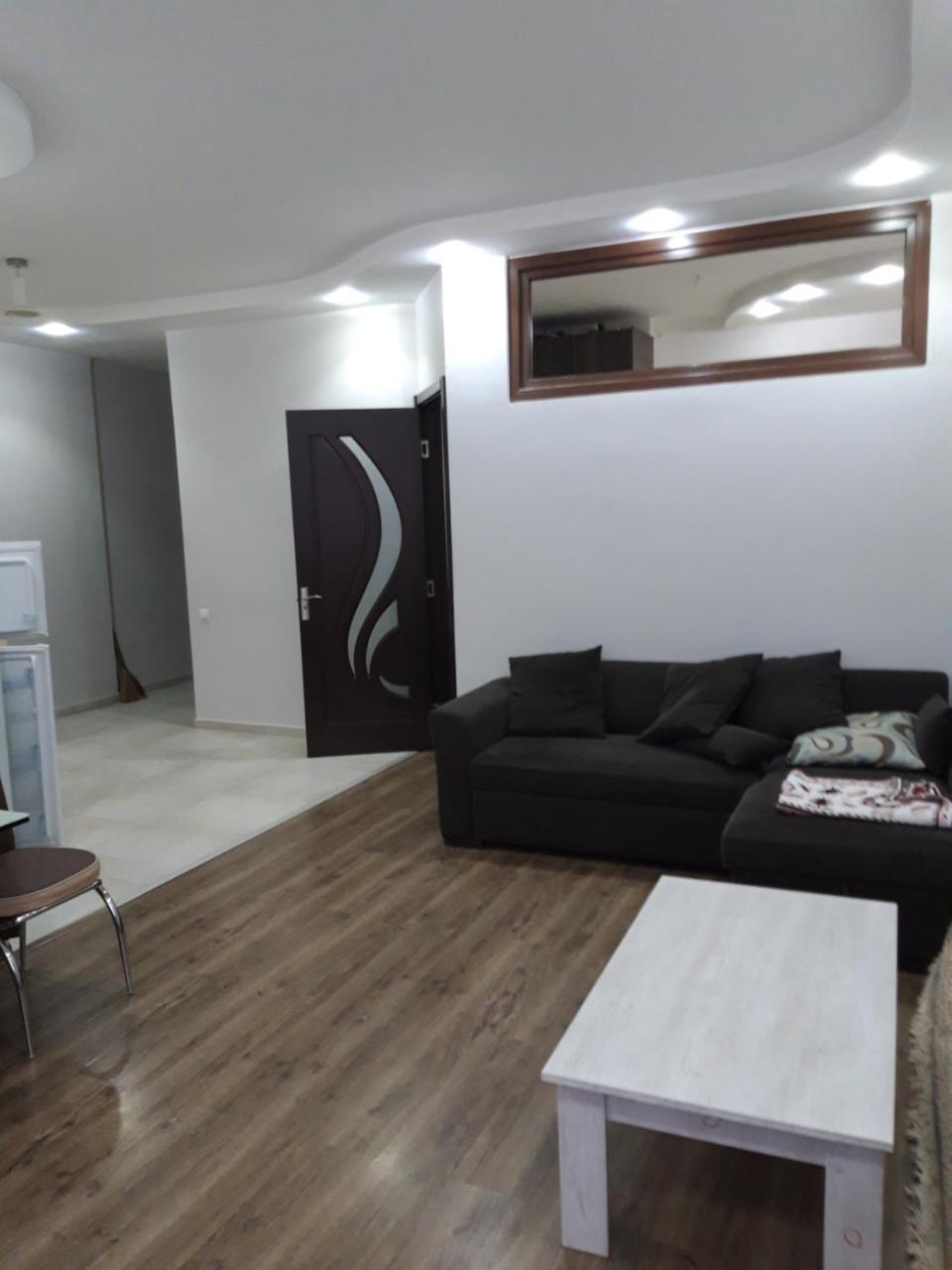 Mari Apartment Batumi Eksteriør billede