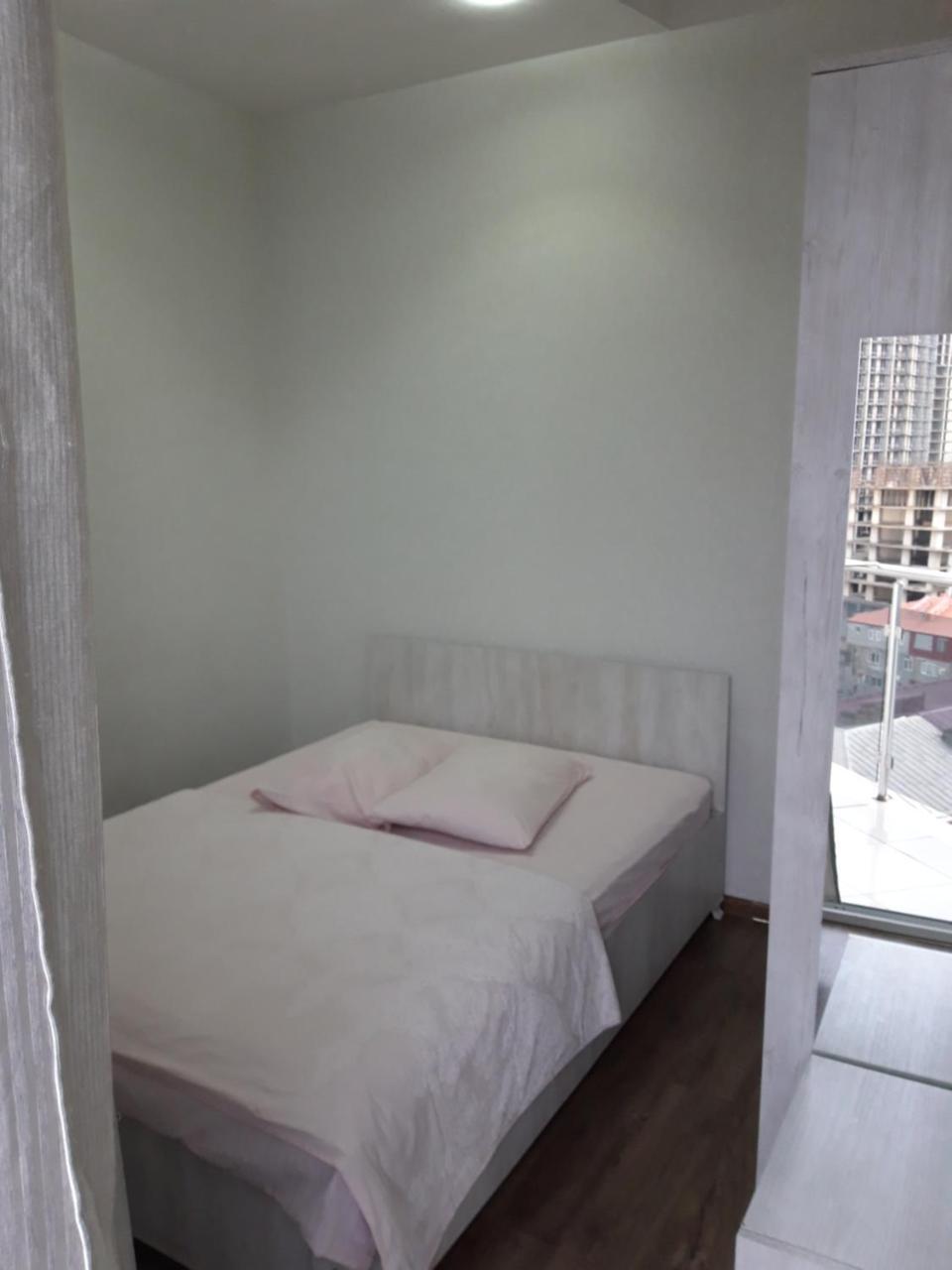 Mari Apartment Batumi Eksteriør billede